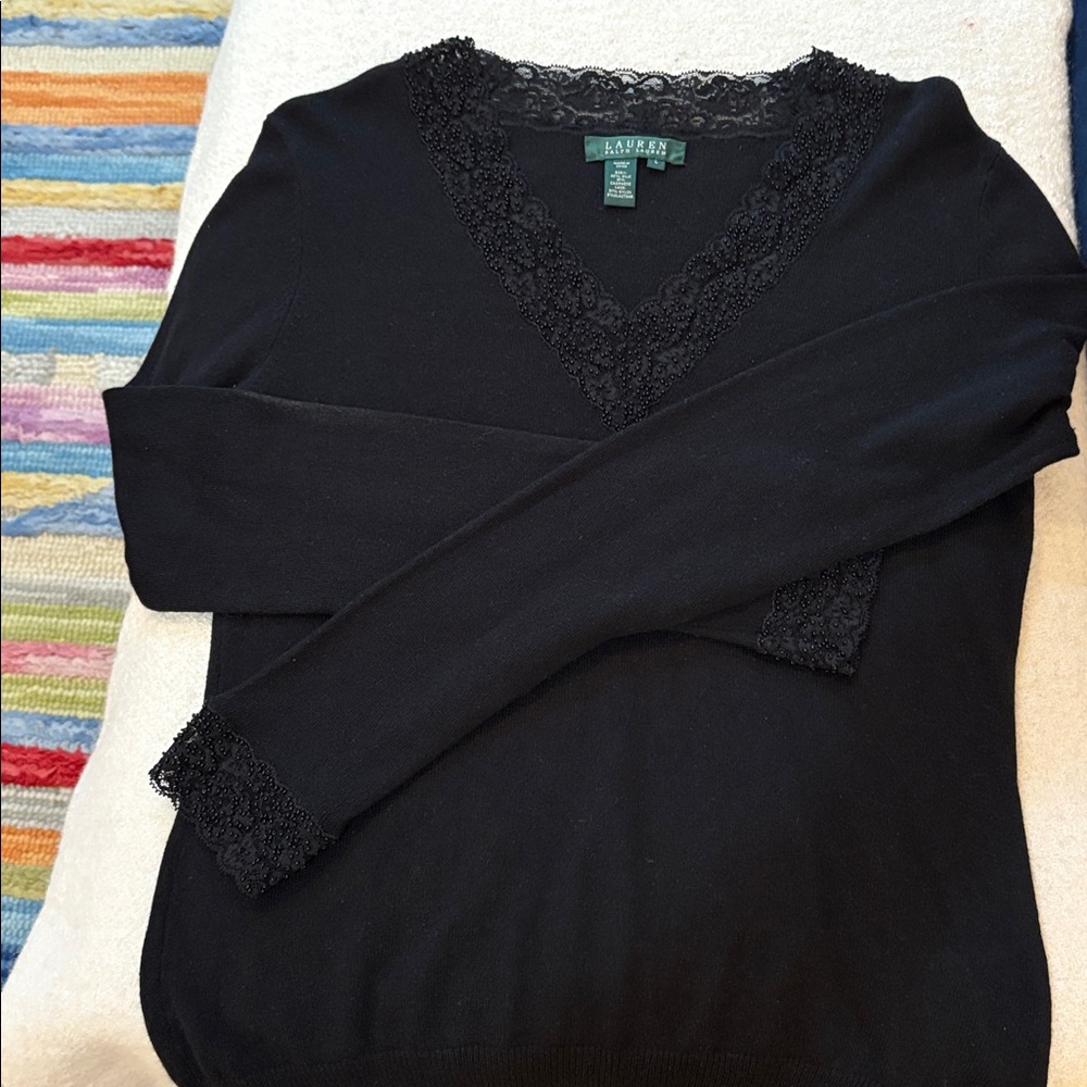 Lauren Ralph Lauren Black CASHMERE/SILK
Beaded Neck & Cuff Sweater (L)